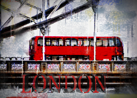 London red bus/12824008